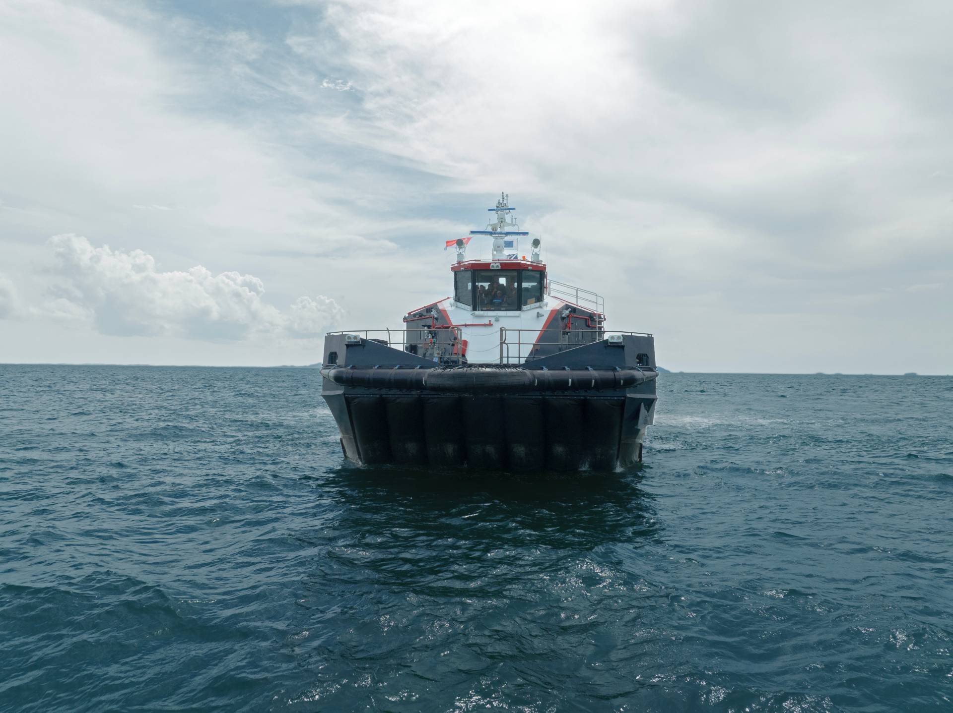 min-aircat-35-crewliner-7